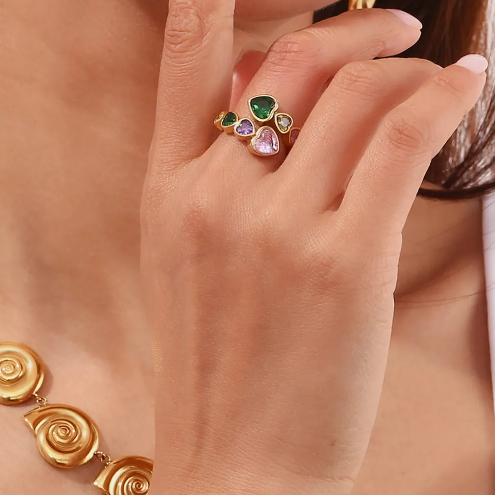 18 Heart Bezel Rings