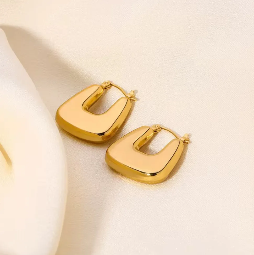 Hollow Irregular Square Hoops in 18K Gold-Plating