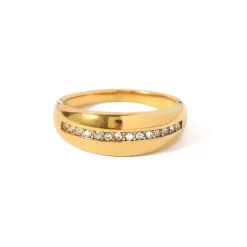 18K CZ Lined Smooth Ring