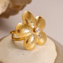 18K Flower CZ Statement Ring