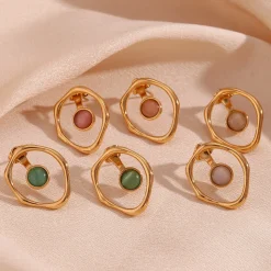 18K Green Opal Round Earrings