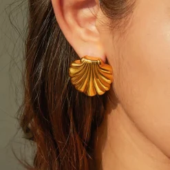 18K Statement Shell Studs