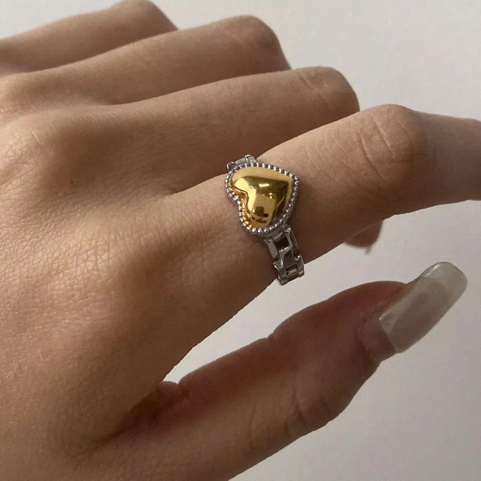 Two Tone Heart Rollie Ring